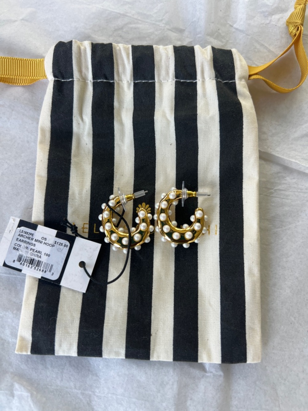 Lele Sadoughi Archer Mini Pearl Hoop Earrings NWT Sold Out Everywhere!